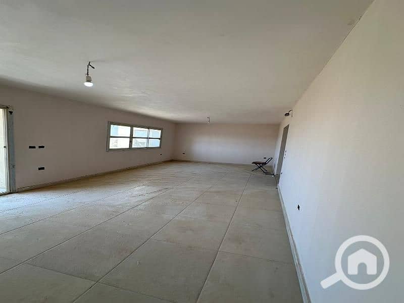 5 WhatsApp Image 2025-11-25 at 4.09. 17 AM (1). jpg