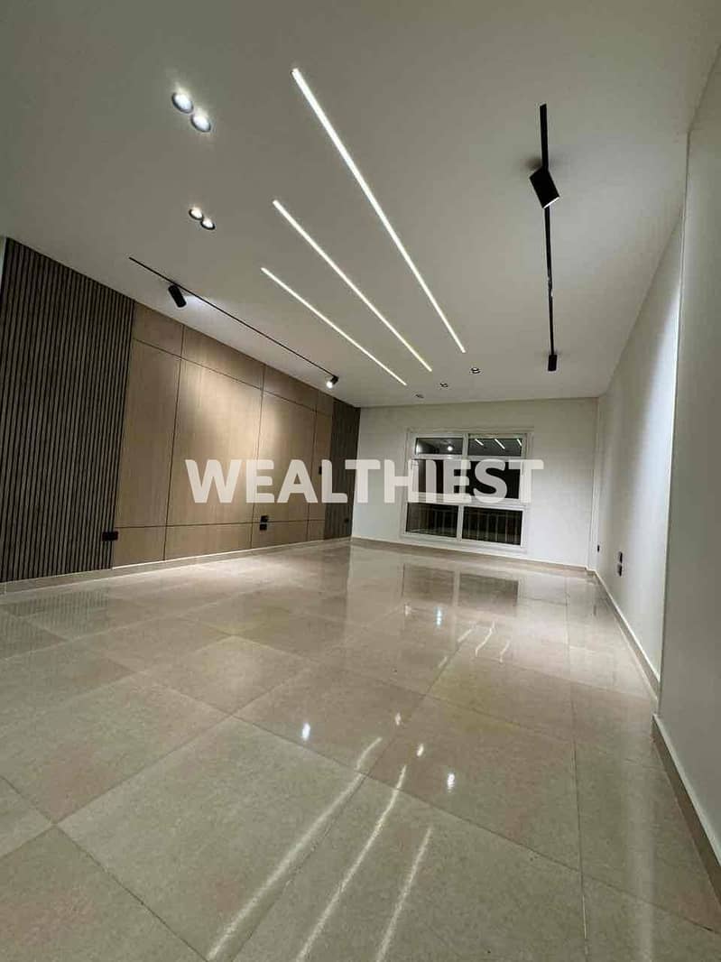 4 0bf6f3bc-b80d-46ea-9edf-07c5a26be78c. jpg