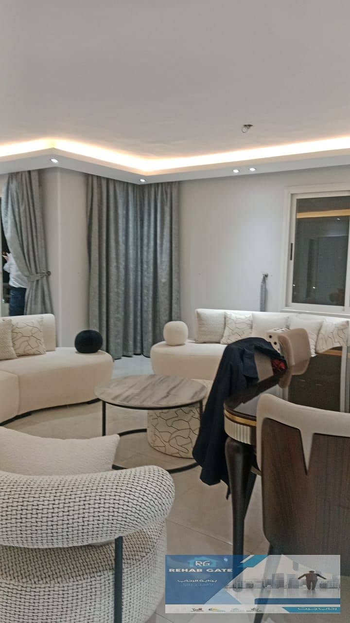 8 99de7877-ed5e-4503-b715-735d63962501. jpg