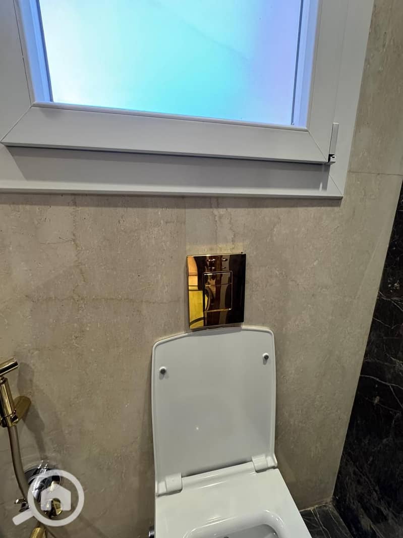 6 WhatsApp Image 2025-10-02 at 12.08. 53 AM (1). jpeg