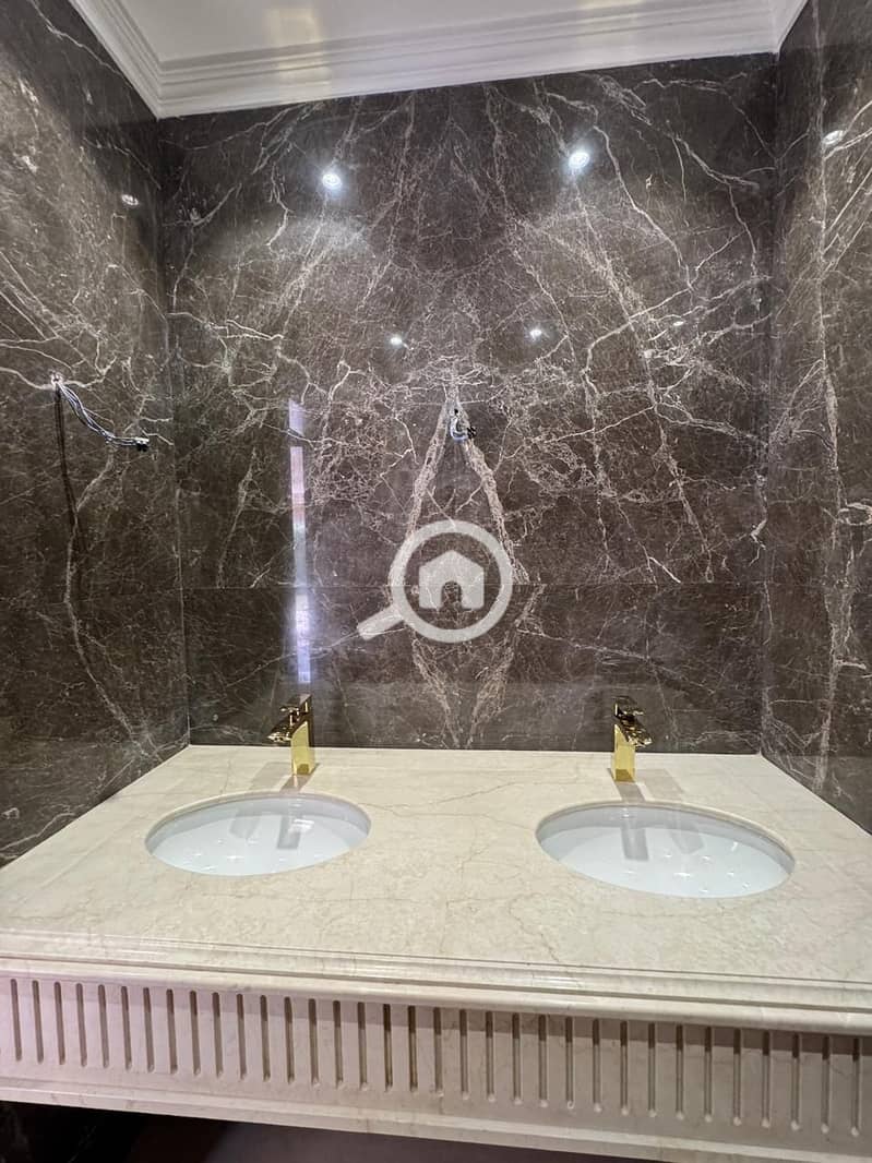 8 WhatsApp Image 2025-10-02 at 12.08. 53 AM. jpeg