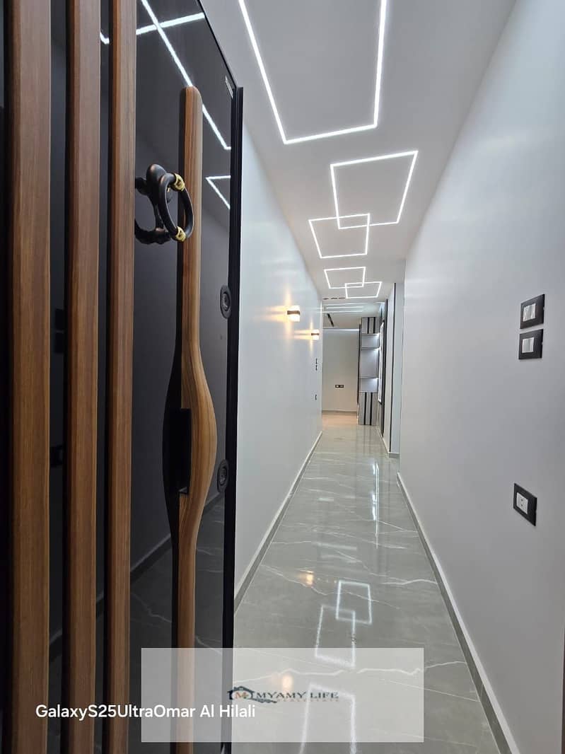 2 WhatsApp Image 2025-11-09 at 2.29. 29 PM (1). jpeg