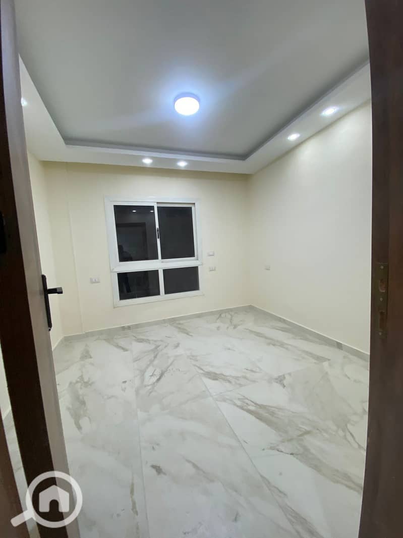 4 WhatsApp Image 2025-11-03 at 11.46. 22 AM (2). jpeg