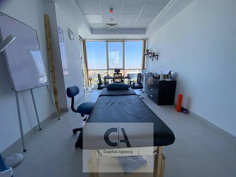 3 0a68ae0e-e127-4e0f-8a5d-b02aedc5a226. jpg