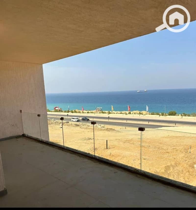 4 7e0bf965-9164-4a75-8cc0-78c83372c4b6. jpg