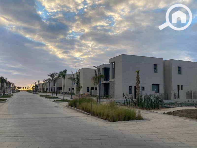 4 508805153_24200178249620015_163864505241075160_n. jpg