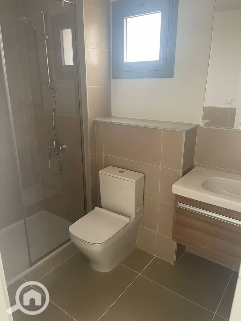 5 WhatsApp Image 2025-11-24 at 9.10. 32 PM (1). jpeg