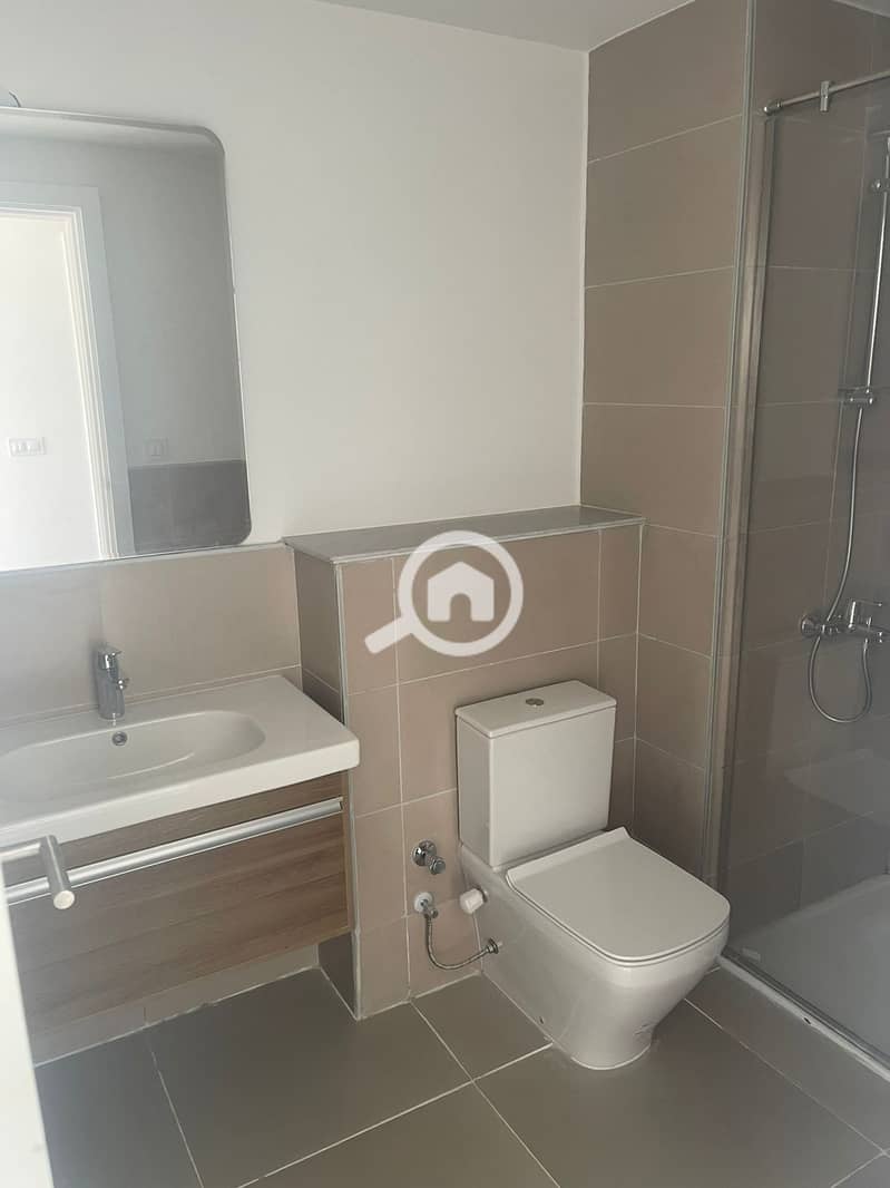 6 WhatsApp Image 2025-11-24 at 9.10. 32 PM (2). jpeg