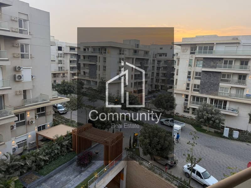 3 27c073c1-08a6-43f4-9347-6a1bc70ffc77. png