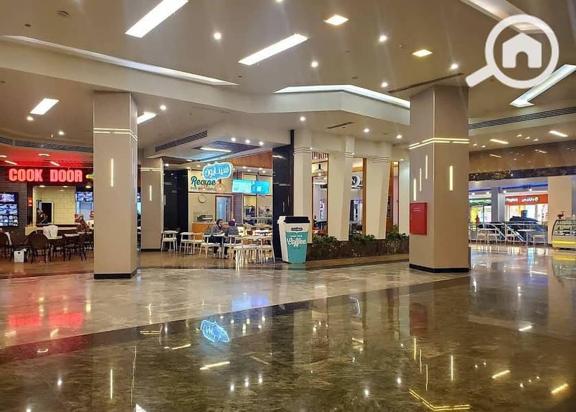 9 e9ac4978-642d-44f5-b42c-0dc21833adff. jpeg