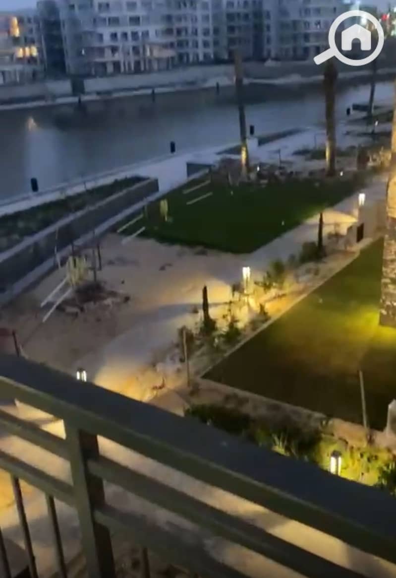 3db785e2-4c30-426d-bf89-9981a0e916db. jpeg 3db785e2-4c30-426d-bf89-9981a0e916db. jpeg