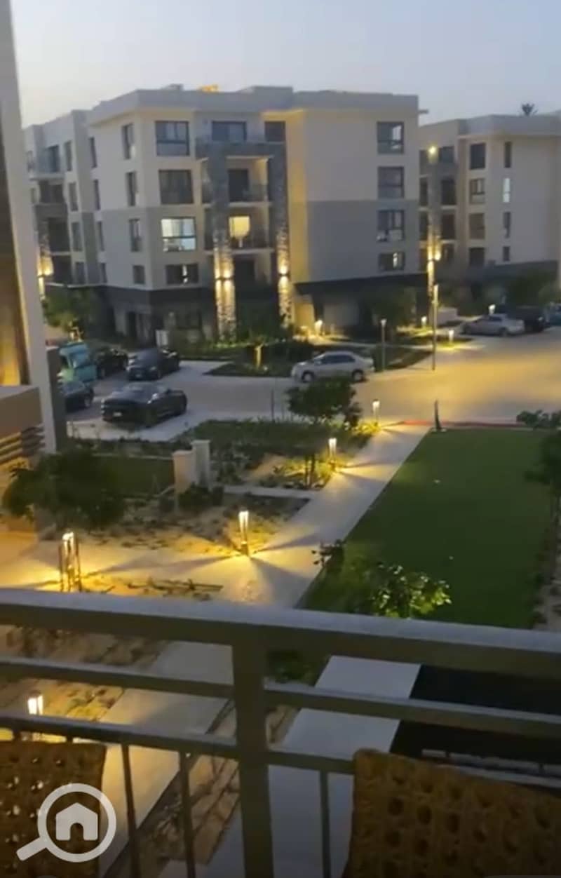 2 116f8041-02f5-44a9-93ae-ac243f73bc9b. jpeg