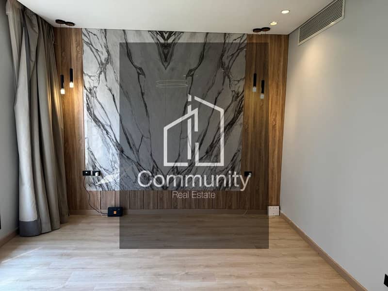 9 8d271809-b3e0-4ccd-a12b-5a74050f46db. png