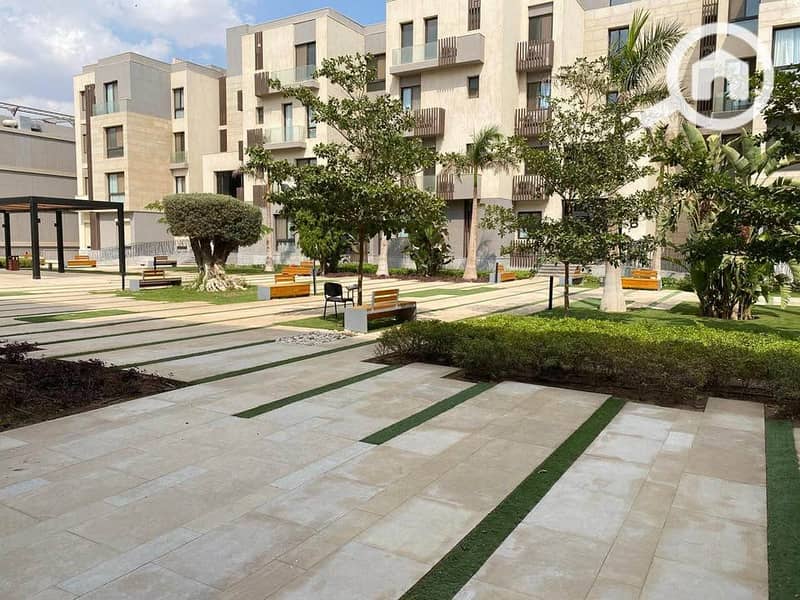 8 540395957_636361512870393_136134508702021045_n. jpg