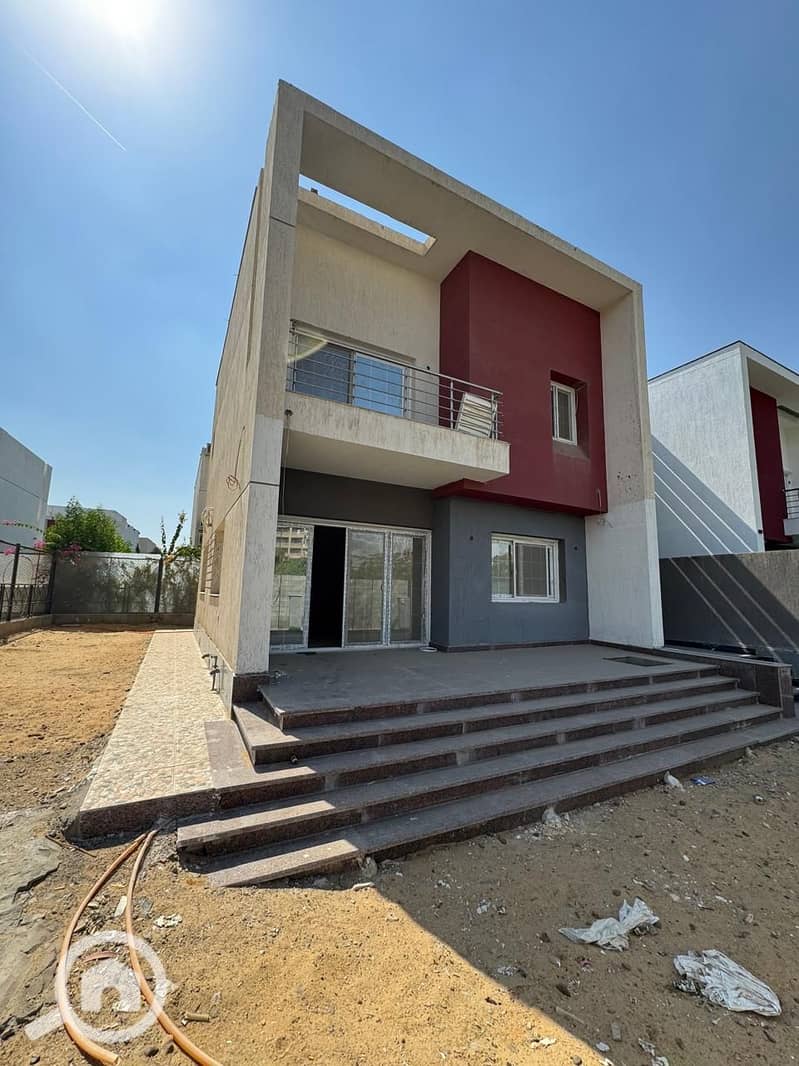 6 1520fc00-77a9-4039-b544-d8170ccbce75. jpeg