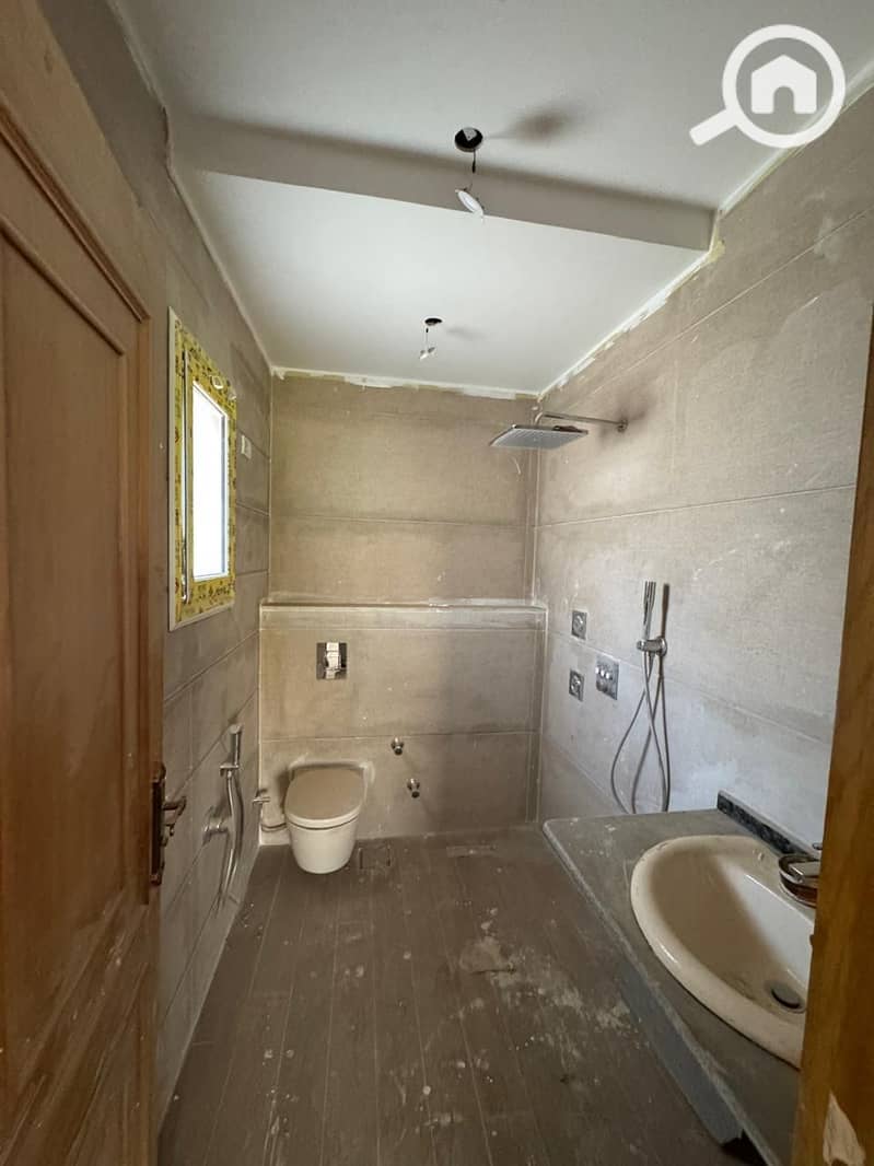 14 fd3455cb-1c27-4ac7-956a-ee95f345cdb3. jpeg