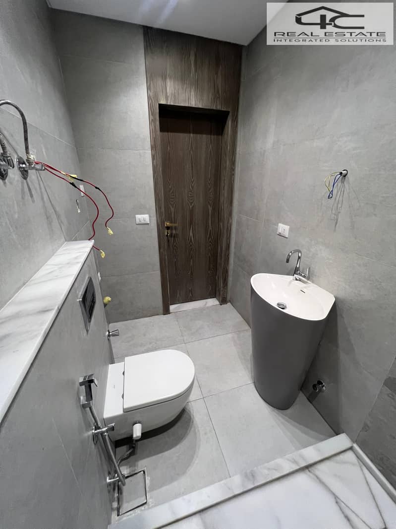 17 WhatsApp Image 2025-11-25 at 4.27. 31 PM. jpeg