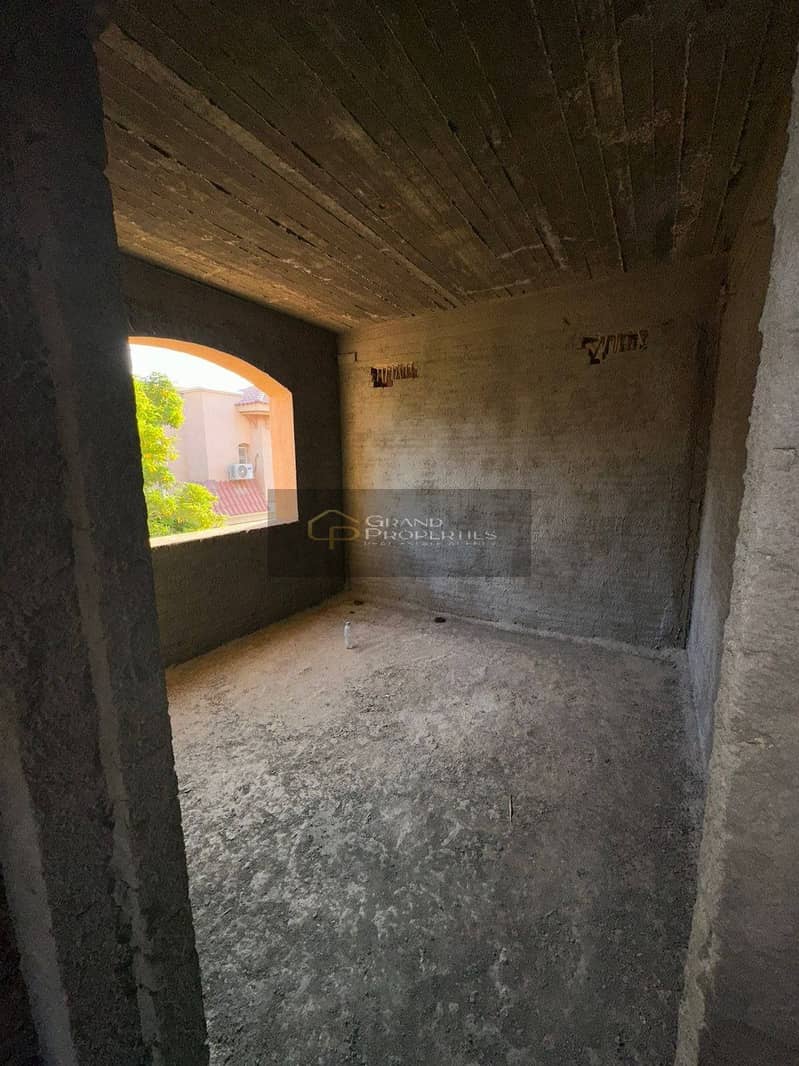 2 010b49e9-8848-4d42-a5dc-012e5f0c76f3. jpg