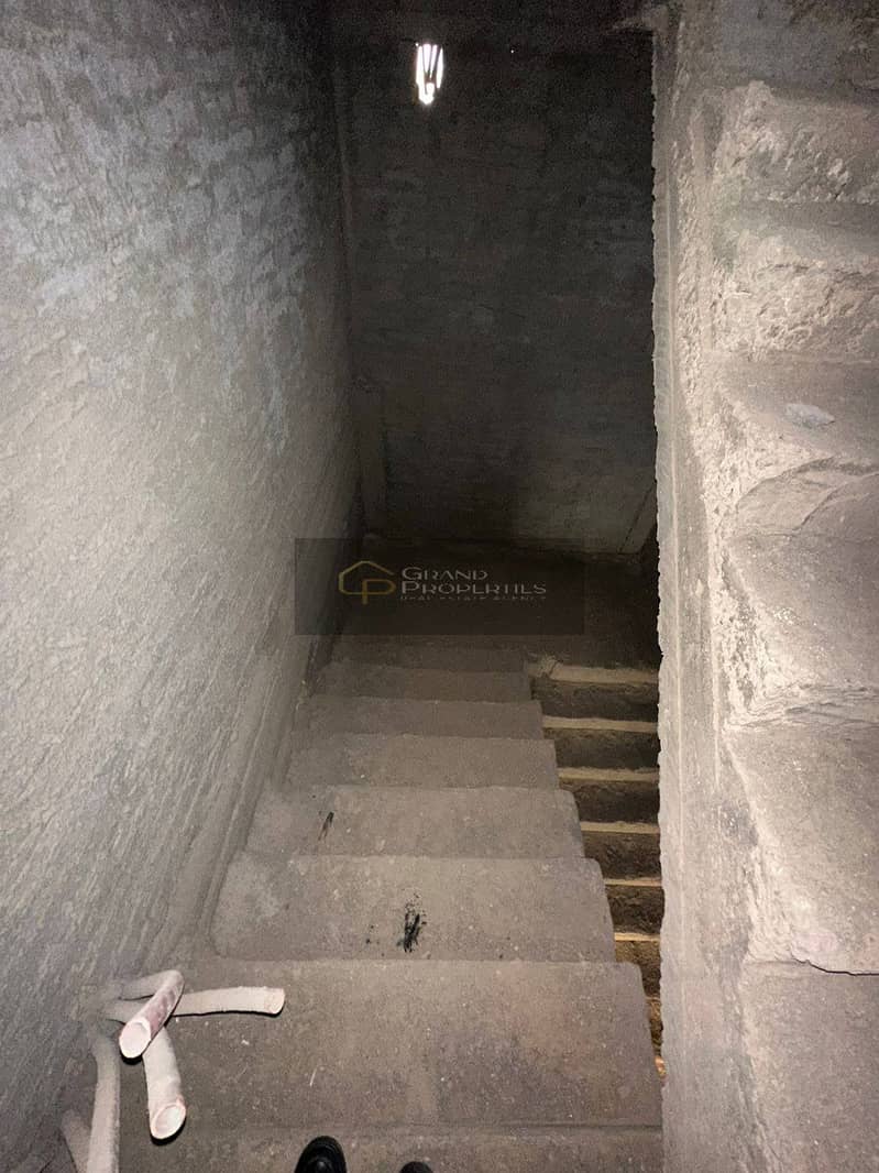 3 11bcdfcc-67c2-4f91-ad4b-9c1cbaad5aa9. jpg