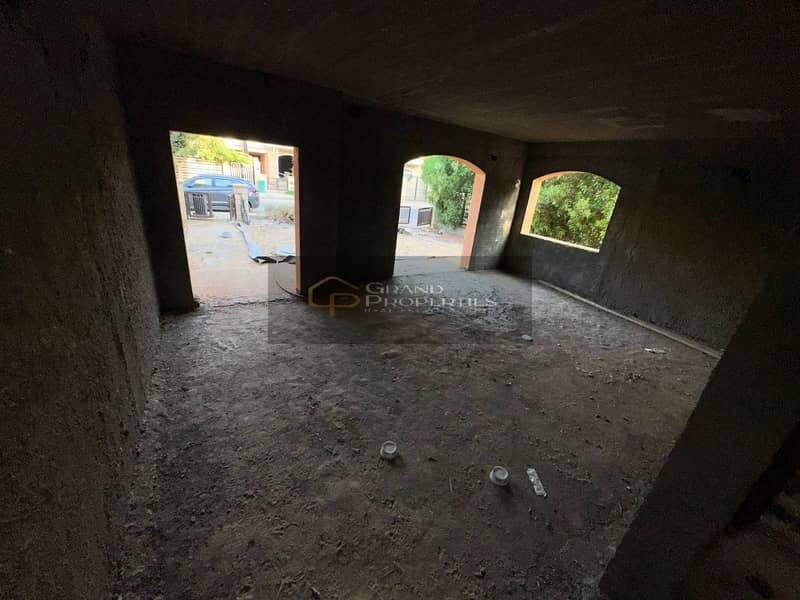 8 cb9343c4-6d3a-456a-bac5-447e8c33d197. jpg