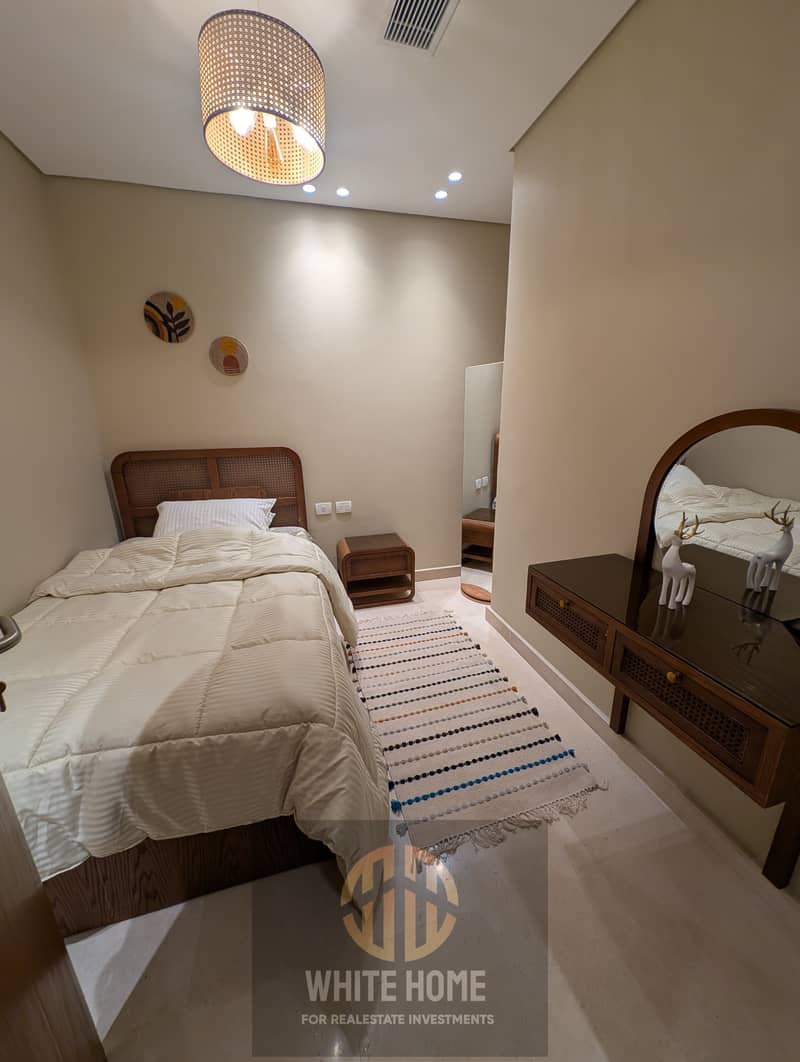 9 92b30155-807e-4602-bc4c-911000bbd937. jpeg