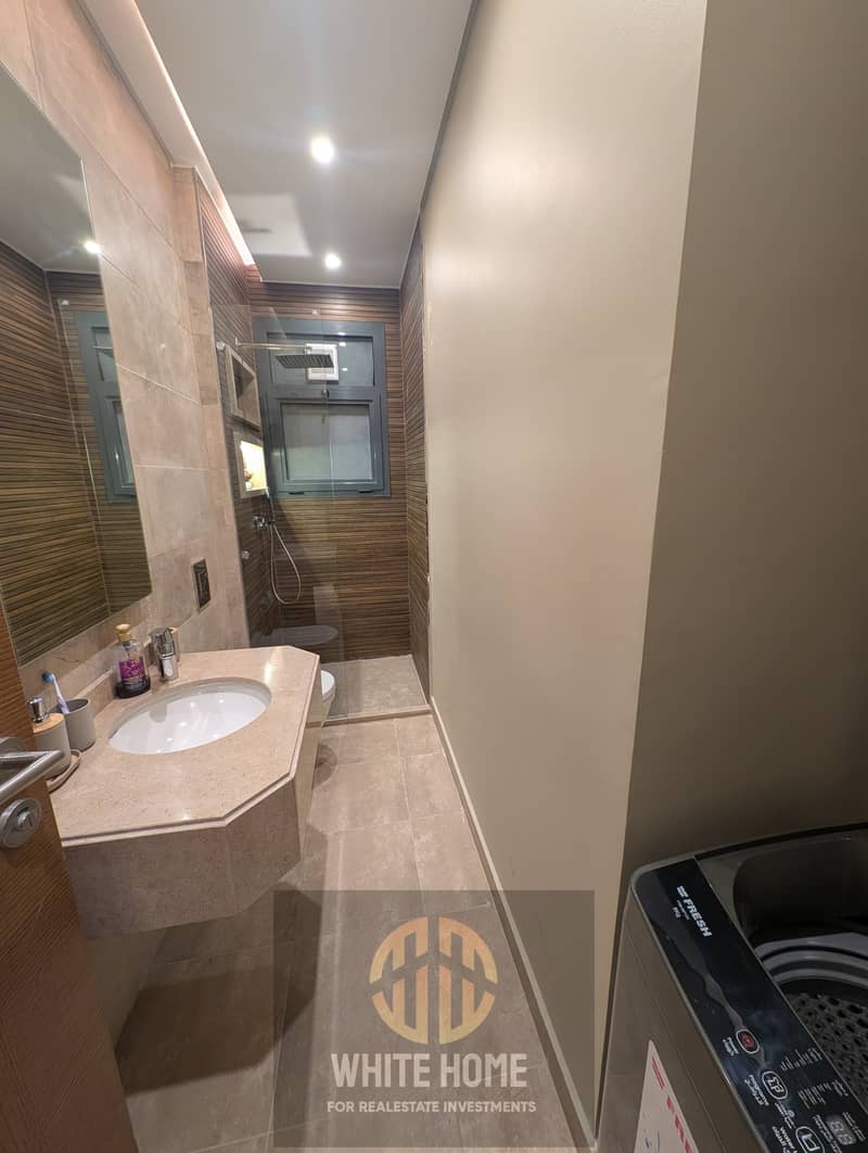 13 c92169e9-d84e-4ff0-affd-7e96f977958b. jpeg