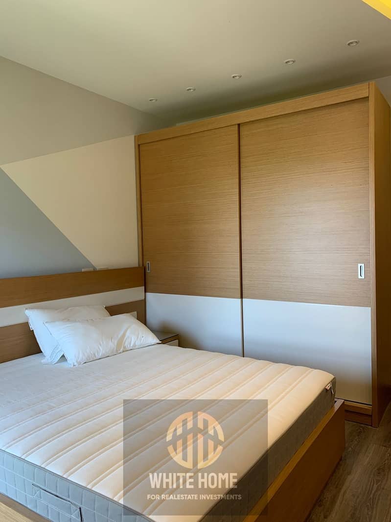 9 4be95dff-13bd-4989-91e7-b52593154b3a. jpeg