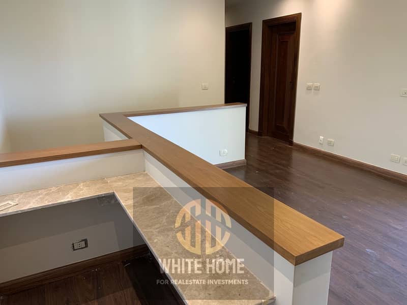 11 bc80811c-cb12-4f8d-89b4-b9efaff0c905. jpeg