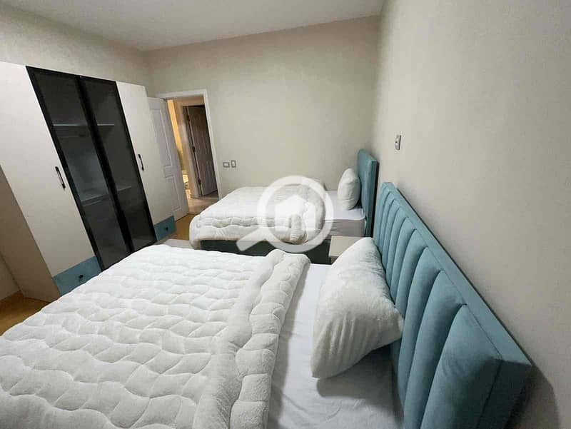 6 e4944982-f787-49ba-a783-fd3aa844b227. jpg