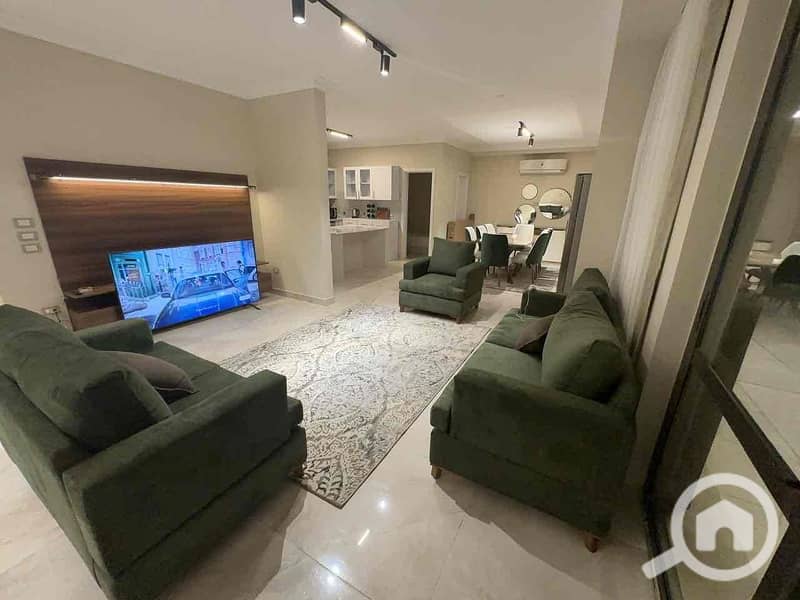 15 c6b74ab9-59c6-4203-bd84-16676e5477d5. jpg