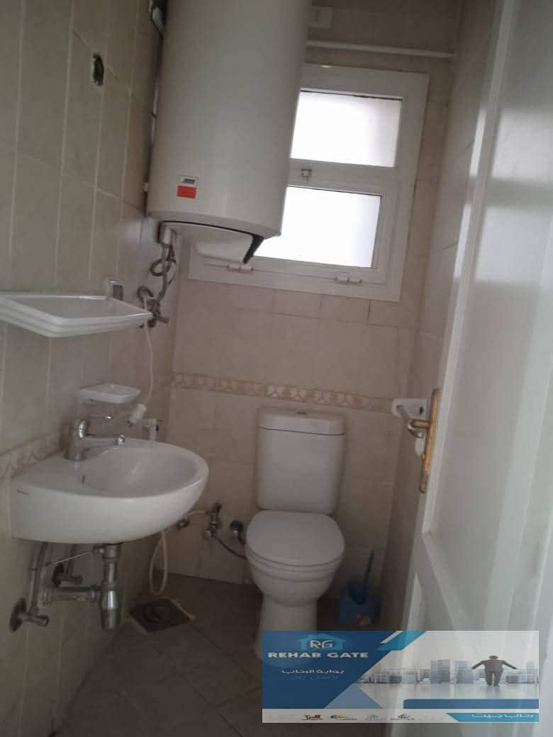 6 c5ea4011-3f25-4124-b5c2-c44e7656c064. jpg