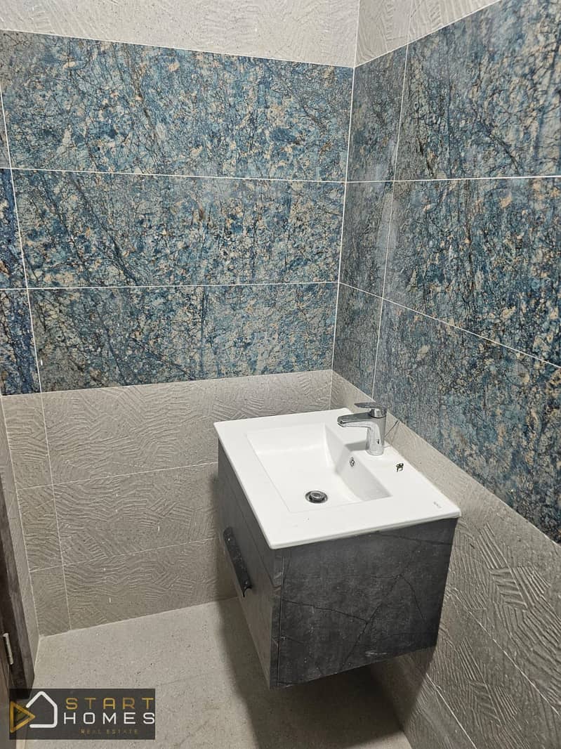 16 WhatsApp Image 2025-11-25 at 4.31. 50 PM. jpeg