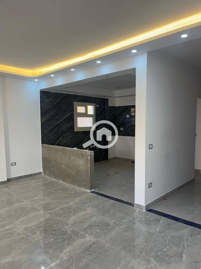 3 8988f5fe-1a51-41c6-9c3d-c1484162ea6b. jpg