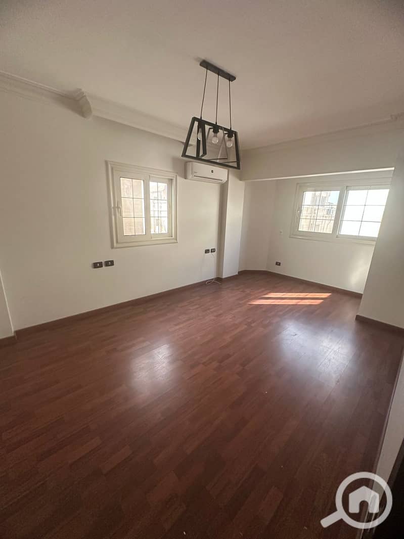 2 WhatsApp Image 2025-11-25 at 12.31. 22. jpeg