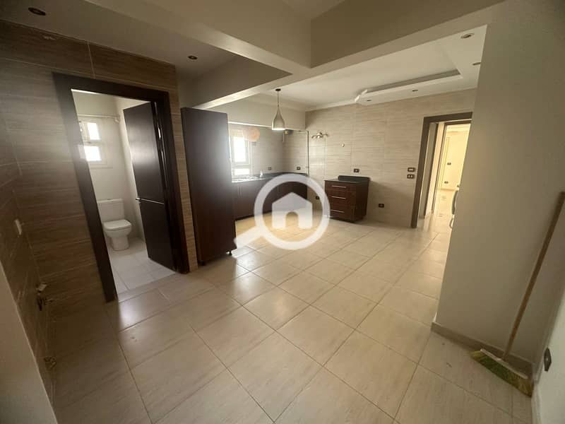 6 WhatsApp Image 2025-11-25 at 12.31. 24. jpeg