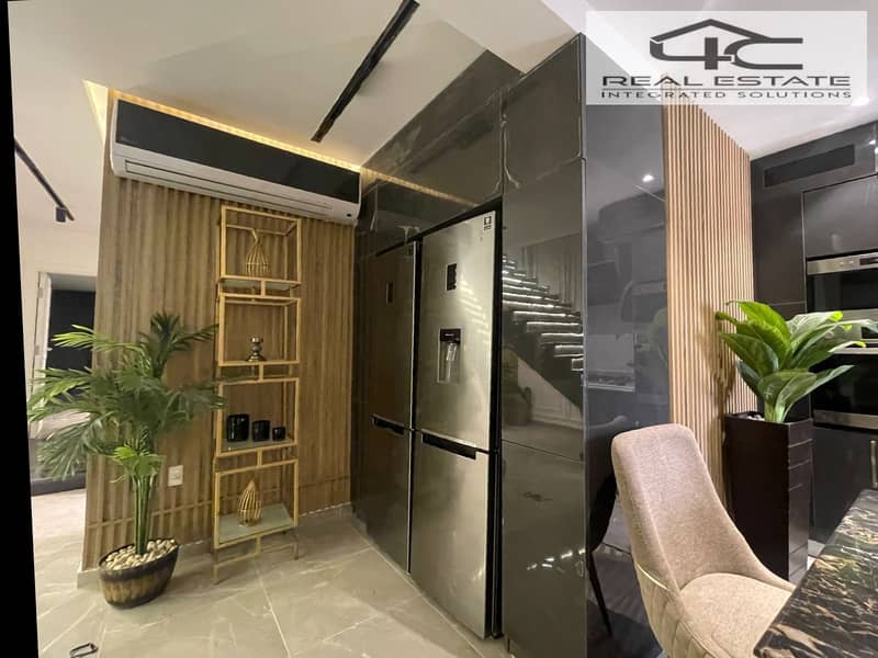 11 WhatsApp Image 2025-11-24 at 18.25. 17. jpeg