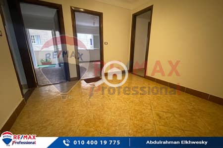 4 Bedroom Apartment for Sale in Zezenia, Alexandria - IMG_5299. jpg