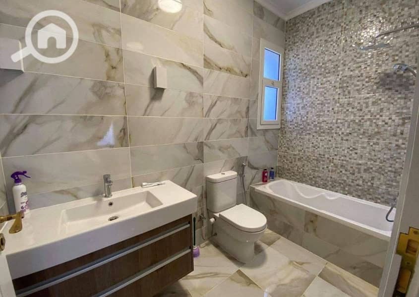 32 2025_05_31_16_25_IMG_2196. JPG