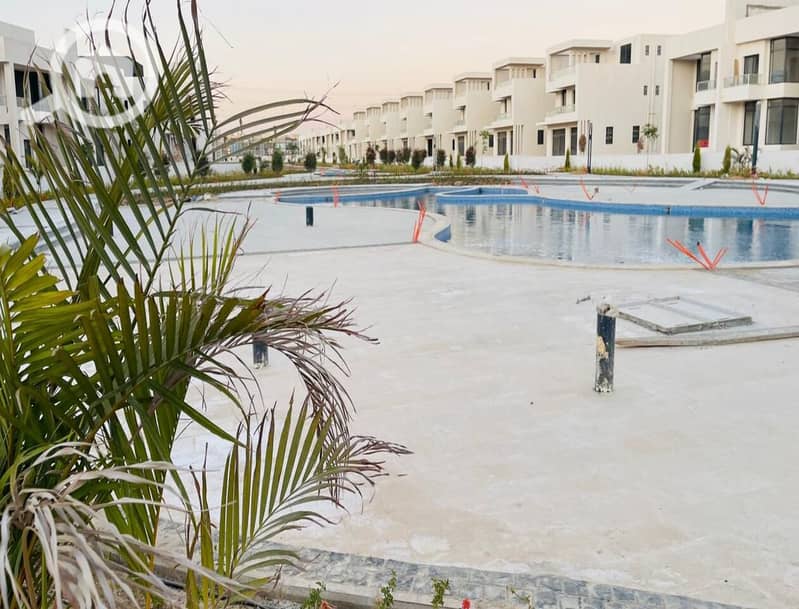 9 25558b46-016c-46f3-8b8a-4f585cf2dfd8. jpg