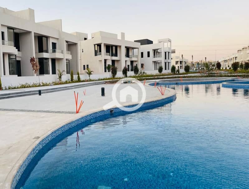 9 85d7385d-4023-4e15-8b06-20bec7439b84. jpg