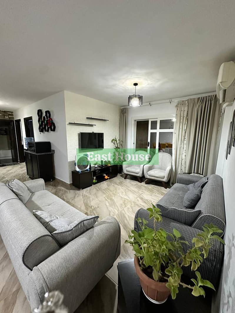 5 3150c58e-80d9-466e-bab4-8dce3a70555f. jpeg