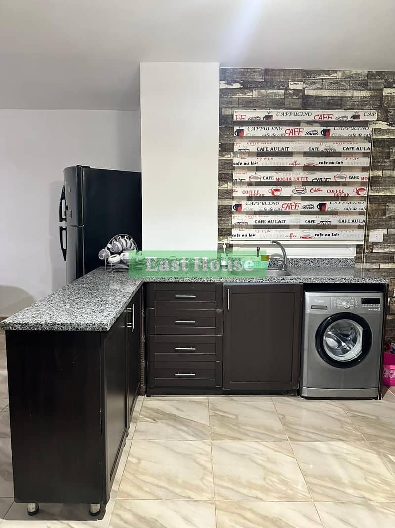 7 adea2ab4-a4fc-4507-a99c-03c88cfc2489. jpeg