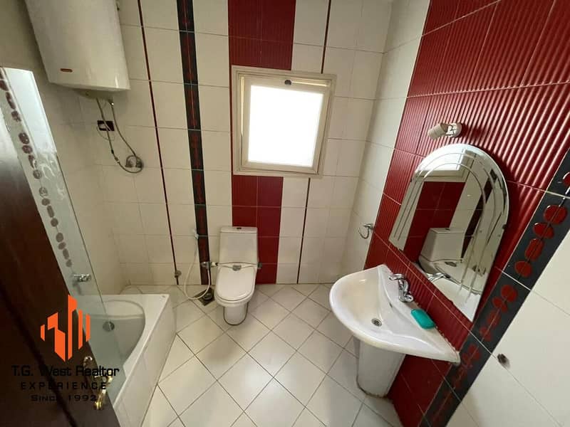 17 فيلا للبيع في الياسمين  (17). jpeg