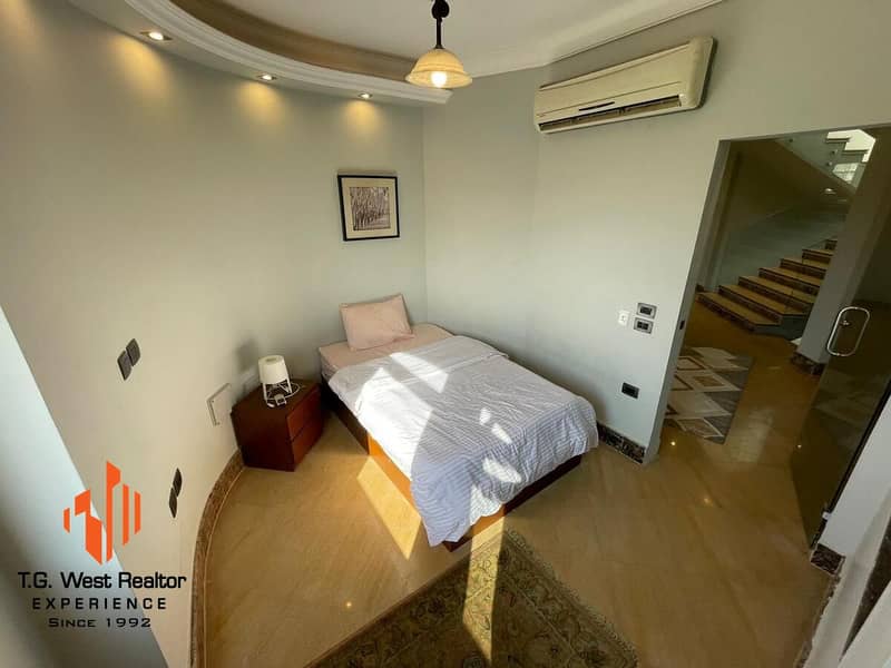 21 فيلا للبيع في الياسمين  (21). jpeg