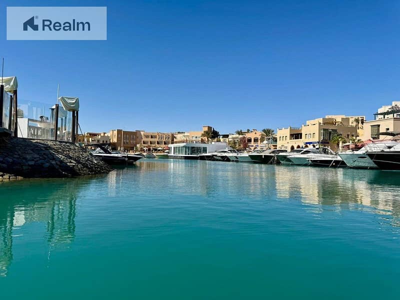 6 441583bafa4d8539fdf65d7417082c81. jpg