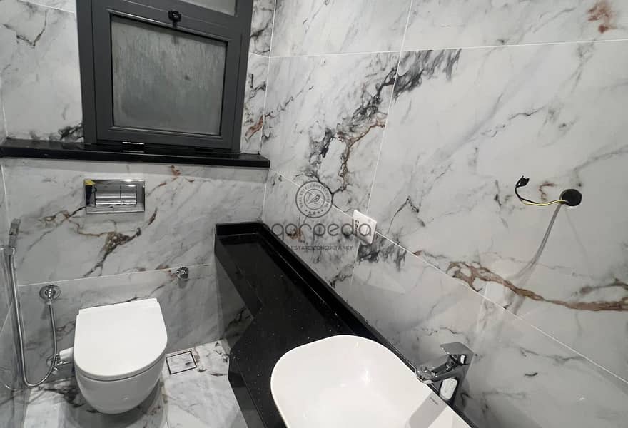 7 0617c40e-d24b-47c8-bf44-911586960ae9 (1). jpg