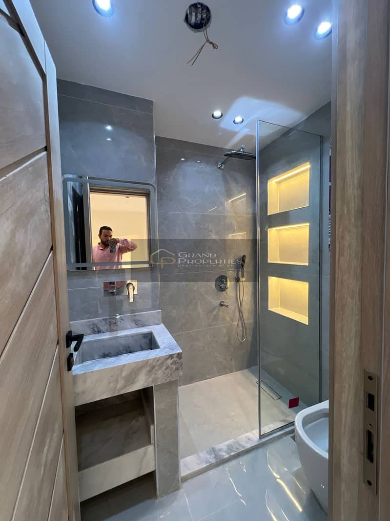 8 c59cc97a-4173-4150-a397-878f34497bbd. jpg