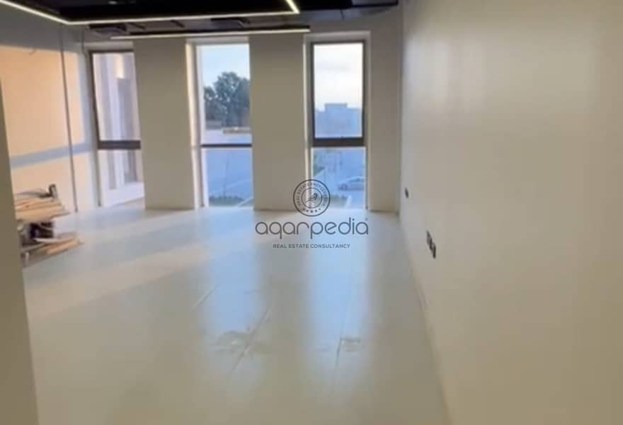 5 161001eb-46bf-4582-b50d-7d679971a822. jpg