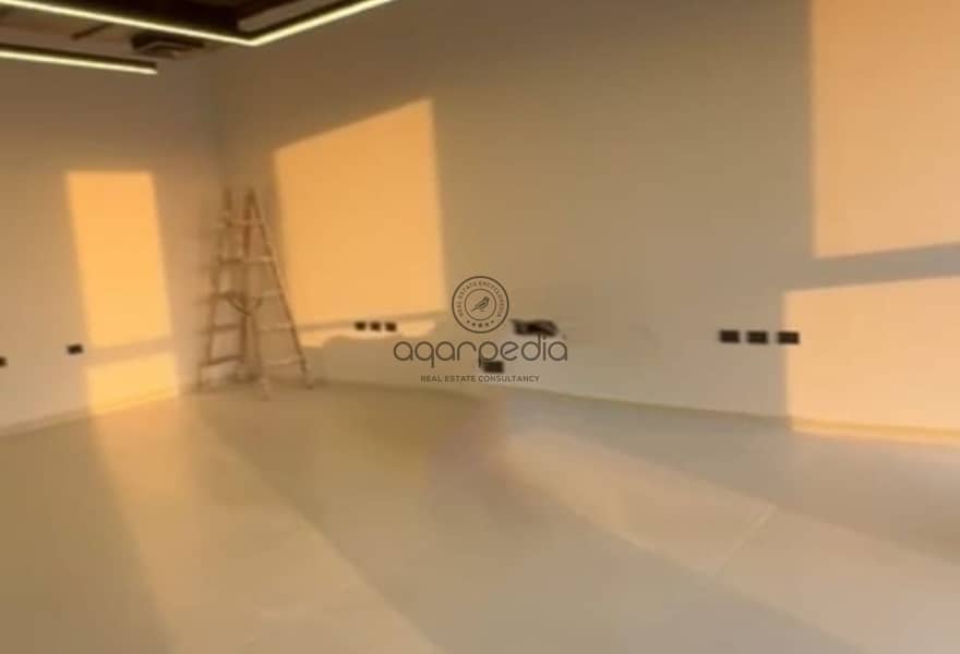 10 dd2578e8-04e5-46ba-86f7-2daead128759. jpg