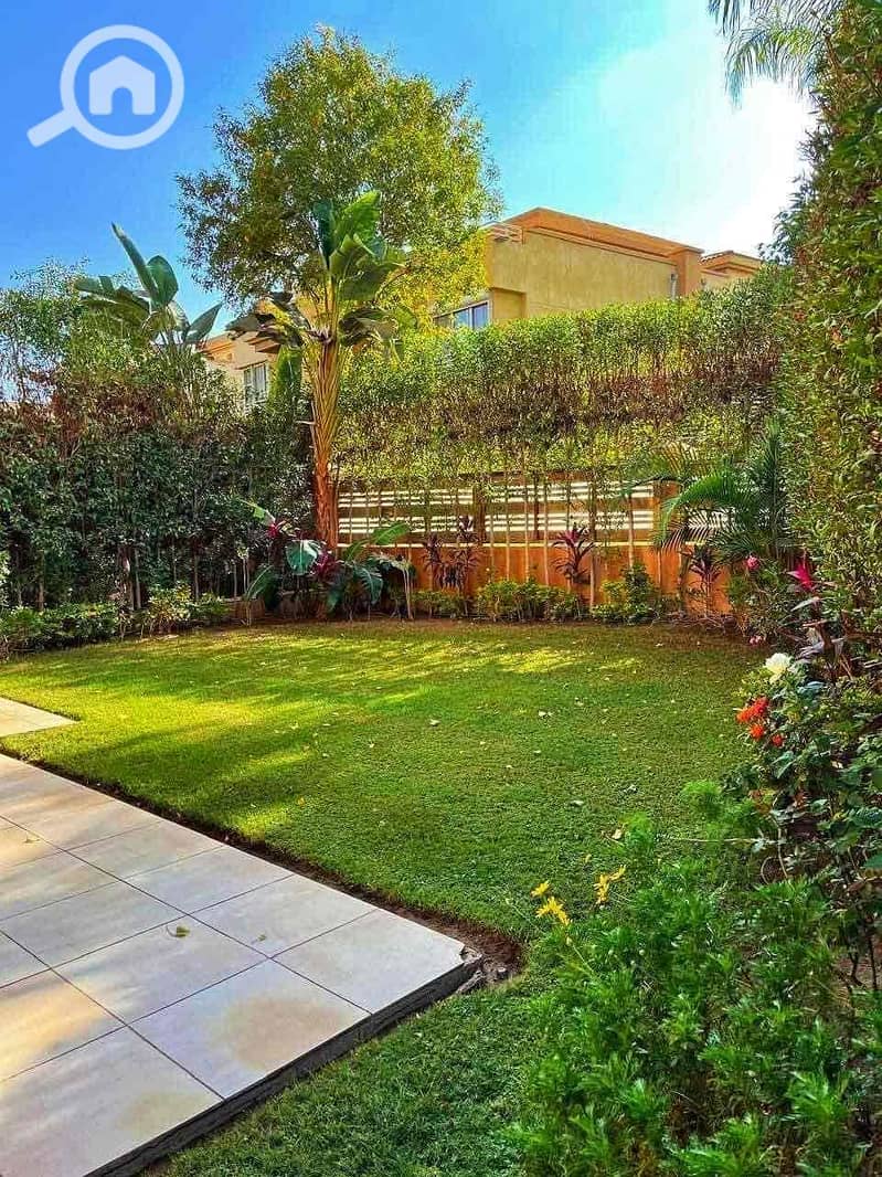 4 5d684202-53e9-46a4-af4f-0ca292b39784. jpg